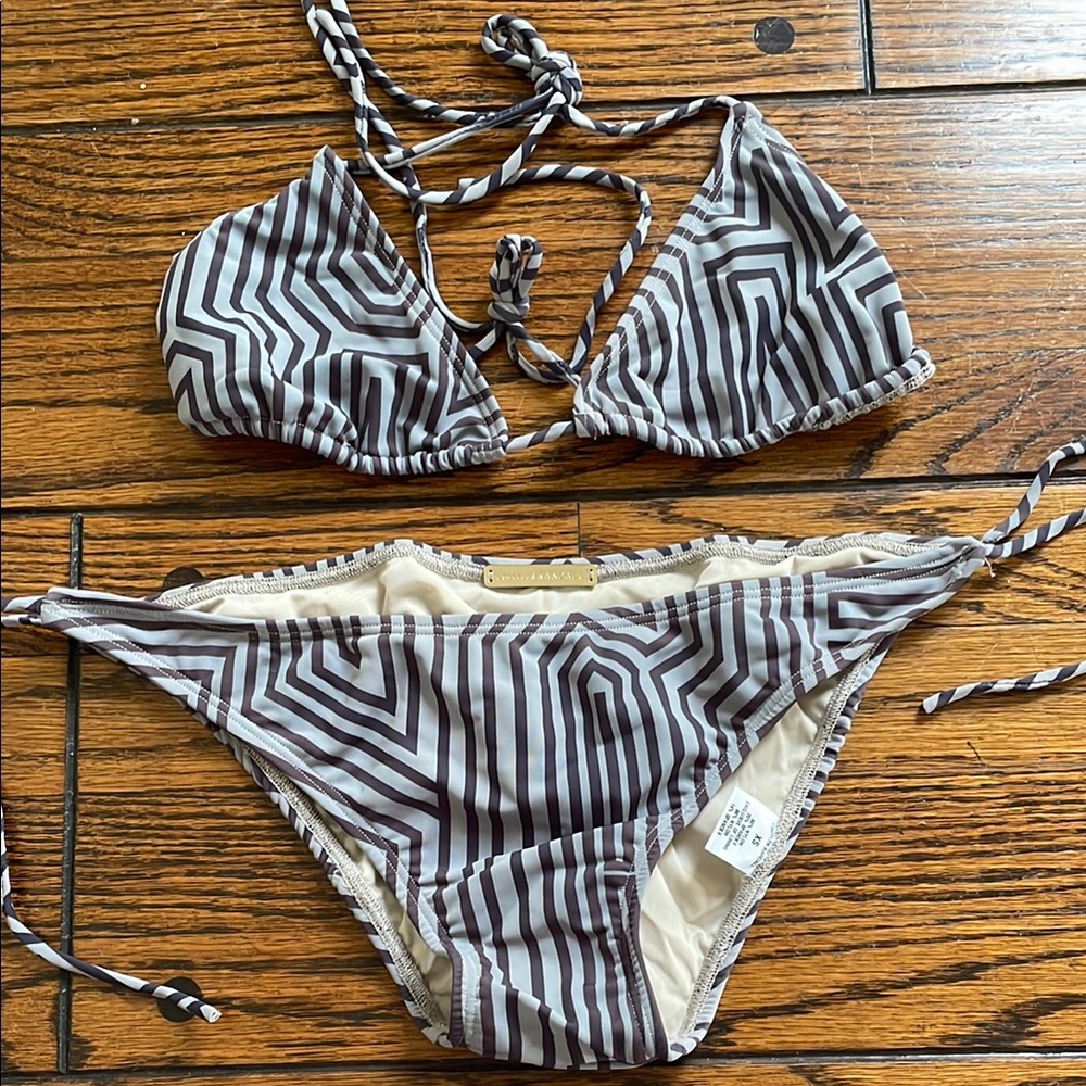 Designer Geometric Bikini Set - Black and White
LOEFFLER RANDALL